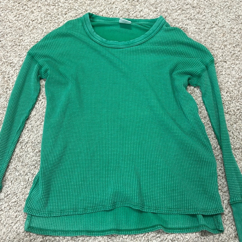 BRAND NEW AERIE TOP-green size xxs